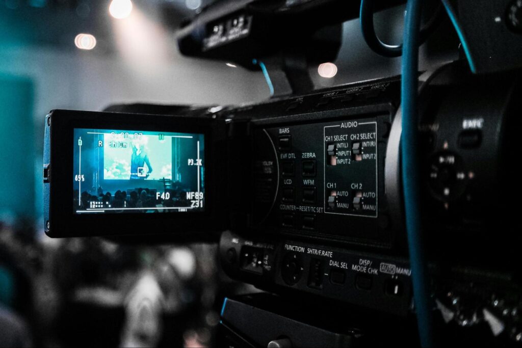 Manufacturing Smarter – How Root Cause Analysis and Automation are Revolutionizing Film Production 1 image2 2